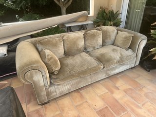 Sofá Chesterfield 3 plazas tela beige