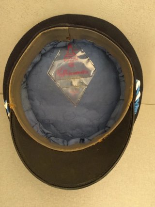 Gorra de plato oficial