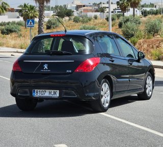 Peugeot 308 2012
