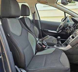 Peugeot 308 2012