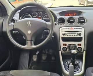 Peugeot 308 2012
