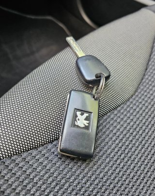 Peugeot 308 2012