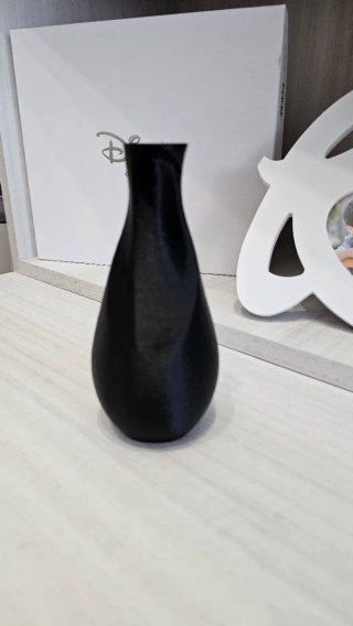 Vaso nero design moderno