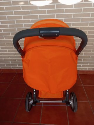 Carro de bebé naranja completo Agatha Ruiz