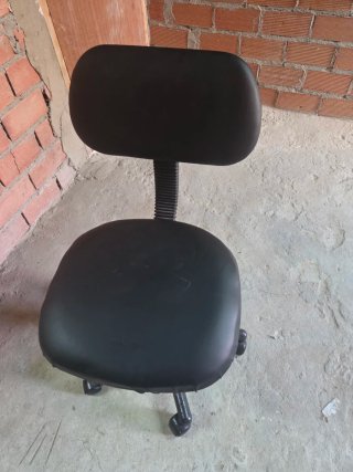 Silla de escritorio negra