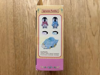 Sylvanian Families Bebés Pingüino Viaje y Juego