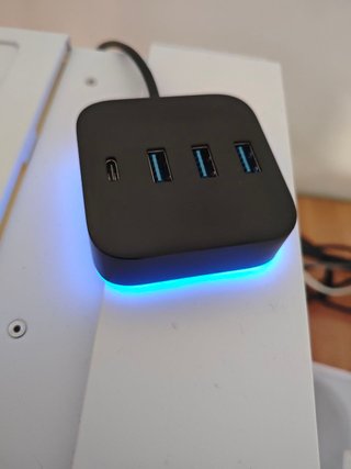 Hub USB 3.0 Vention RGB