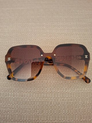 Occhiali da sole stile Chanel Tortora/Oro