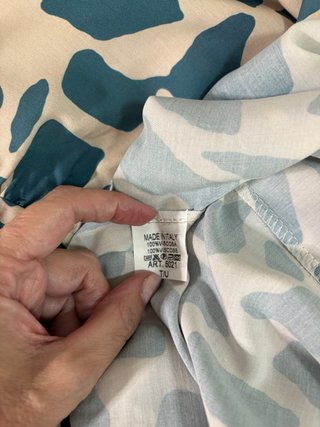 Vestido con etiqueta