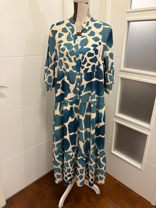 Vestido con etiqueta