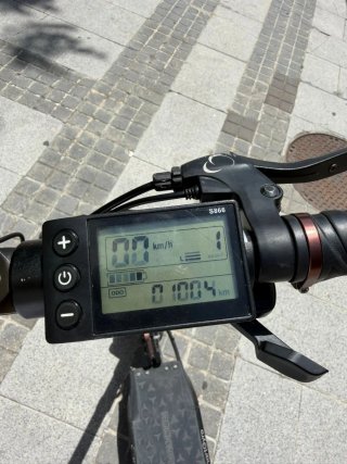 Patinete eléctrico Rockway Pro matriculado