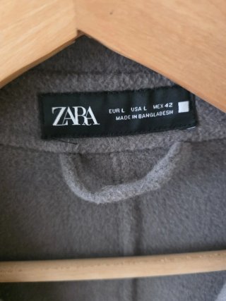 Abrigo Zara Gris Talla L