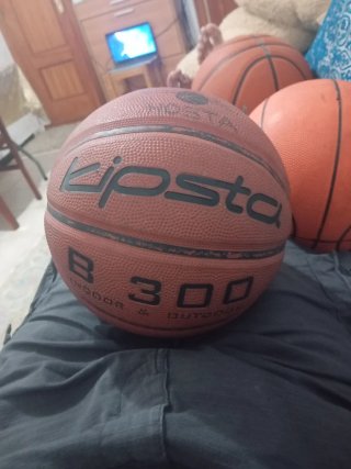 Balón de Baloncesto Kipsta B300