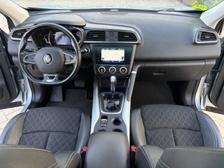 RENAULT KADJAR 2022 AUTOMÁTICO
