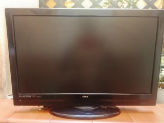 Televisión OKI Negra