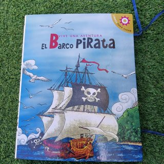 LIBROS-POP-UP EL BARCO PIRATA