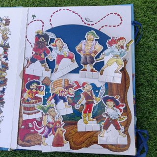 LIBROS-POP-UP EL BARCO PIRATA