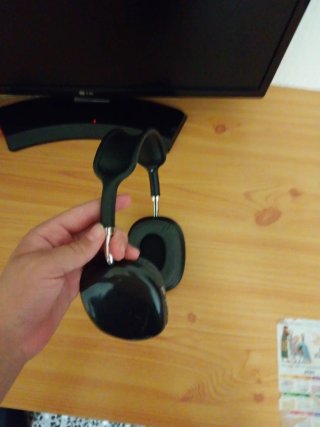 Cascos de diadema negros