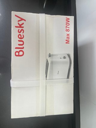 Tostador Bluesky 870W