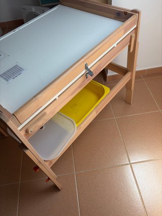 Escritorio Infantil IKEA