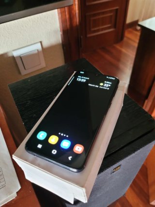 Samsung Galaxy A50