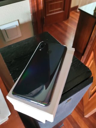 Samsung Galaxy A50