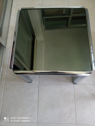 Conjunto mesa de centro y auxiliar metal y cristal