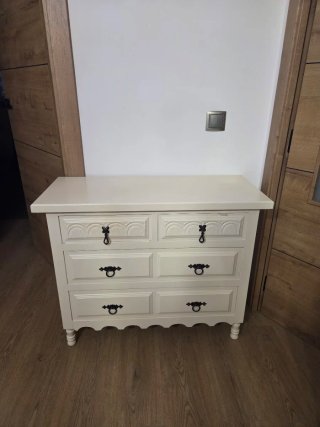Recibidor de madera blanco