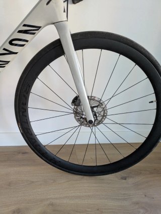 Canyon Endurace CF SL 8 Carbono + Ruedas