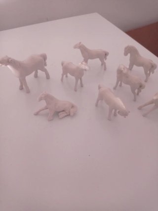Figure di cavalli giocattolo