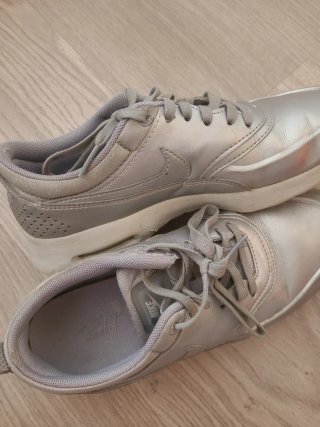 Zapatillas Nike plateadas