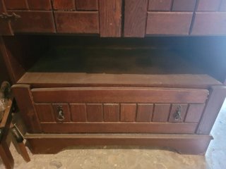 Mueble TV madera oscuro