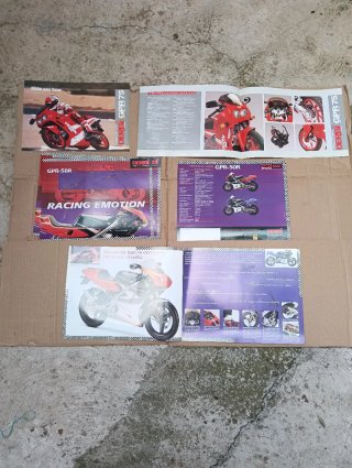 Derbi gpr. Recambios. Manuales/folletos