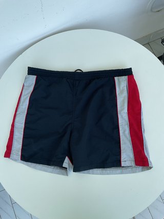 Pantaloncini corti uomo neri e rossi