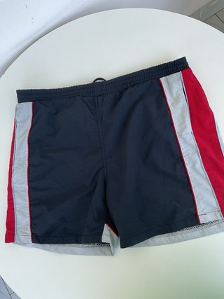 Pantaloncini corti uomo neri e rossi