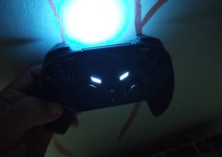 Controller Wireless per PS4, PC, Android e iOS