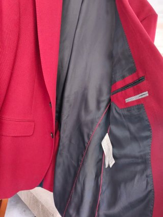Americana Zara Burdeos Talla L (52)