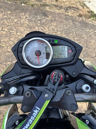 Kawasaki Z750 - Moto naked