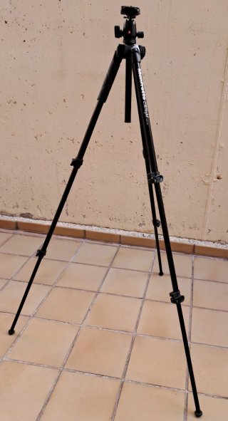 Trípode Manfrotto 290 Light