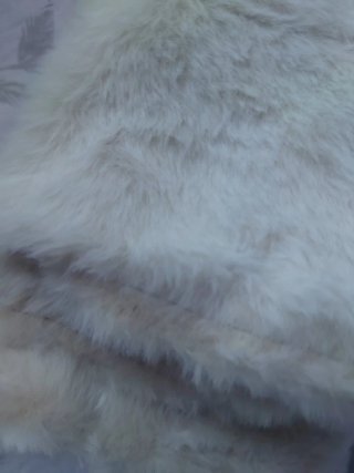 Copricuscino in pile beige 50x50