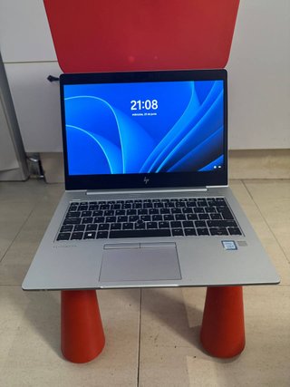Ordenador portátil HP Elitebook i5 8 Generación