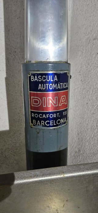 Báscula Dina de pie