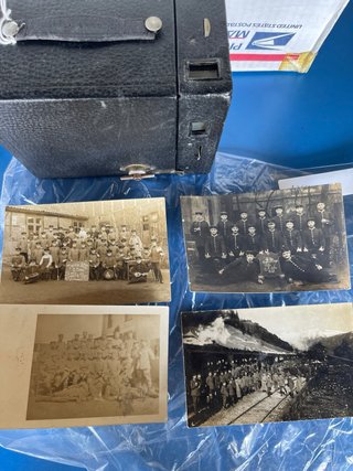 Cámara fotográfica antigua caja negra