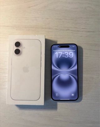 iPhone 16 Plata