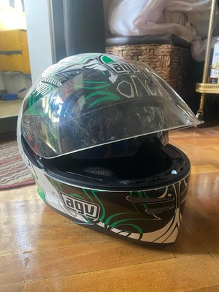 AGV Horizon Blanco , Rojo y verde talla XL