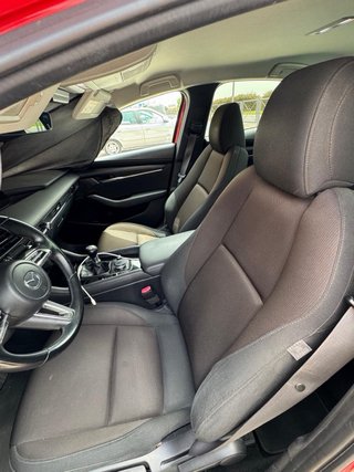 Mazda 3 2021