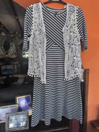 Vestido Rayas Blanco y Negro Talla M