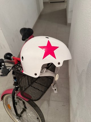 Bicicleta infantil BTWIN rosa y negra