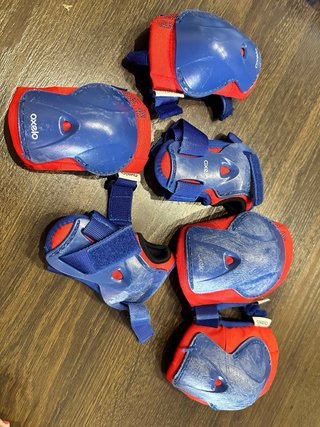 Patines Marvel Avengers Talla 30-33 protecciones