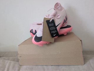 Botas de fútbol Nike Mercurial Talla 40
